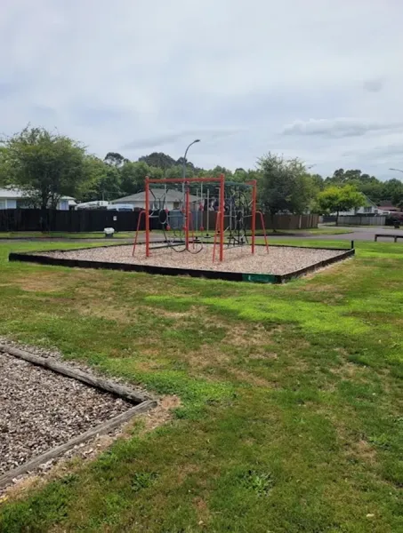 Weld St Playground