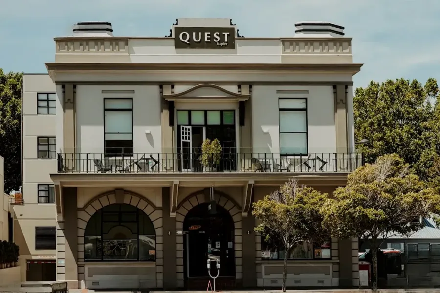 Quest Napier