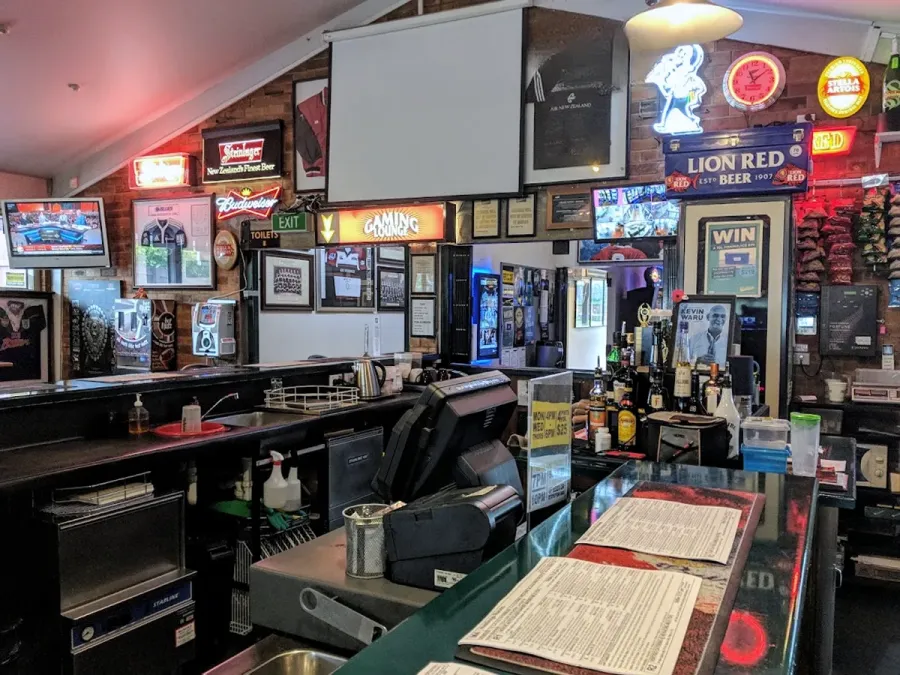 Pat's Garage
