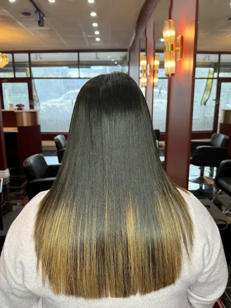 HR Hair Studio