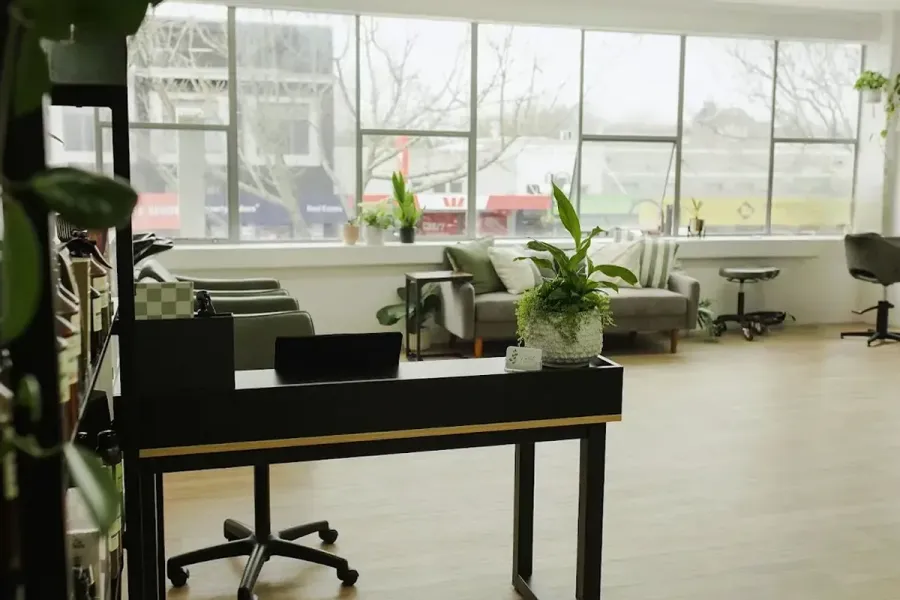 Habit. Hair Studio