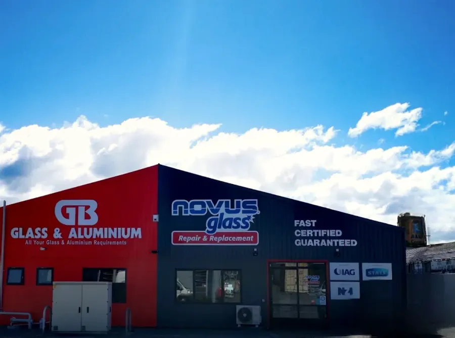 NOVUS Glass Taupo