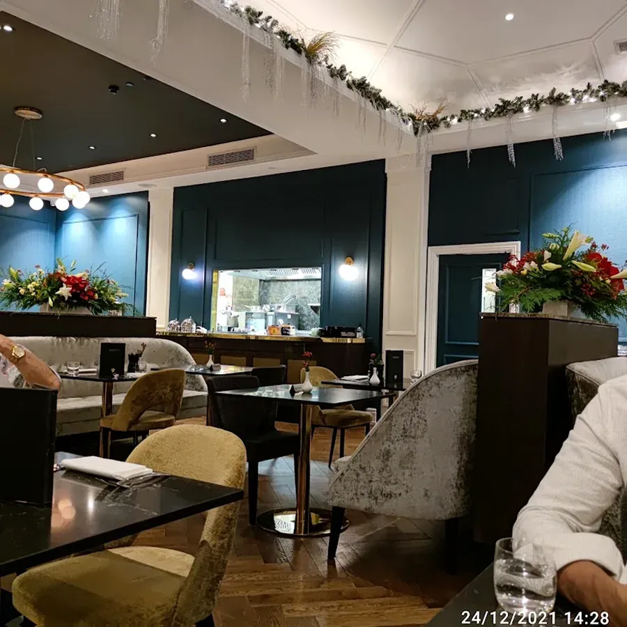 Cooke's Restaurant & Bar