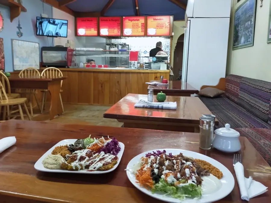 Kebabholik Taste of Turkey