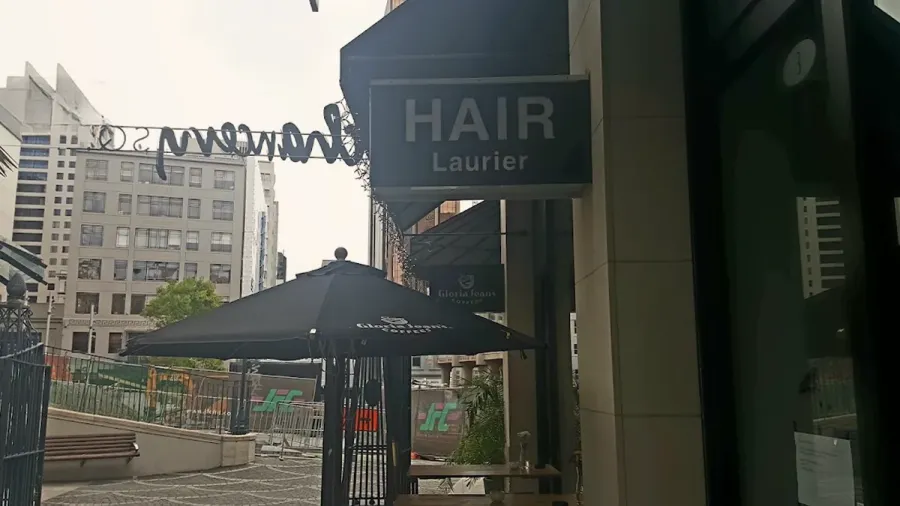 Hair Laurier