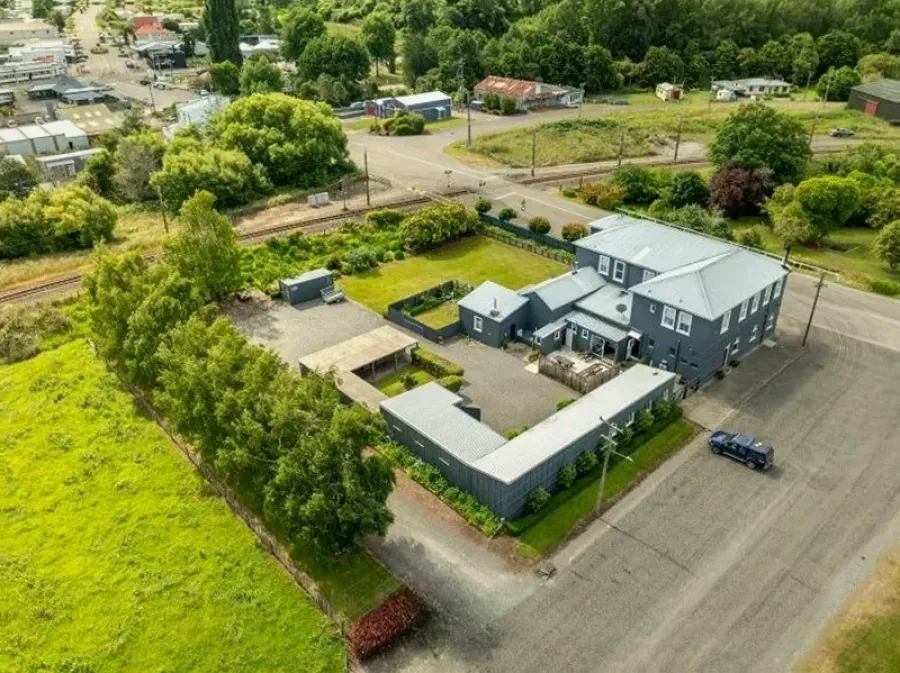 The Station-Hunterville