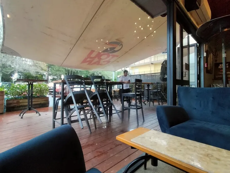 Toucan Bar & Bistro