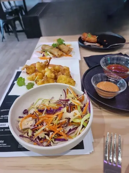 White Tiger Restaurant & Bar