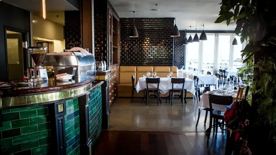 Foxglove Bar & Kitchen