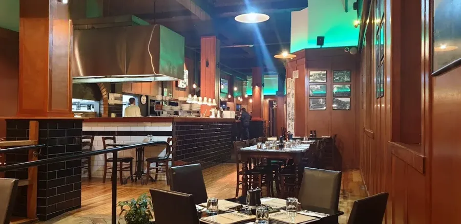 Stellar Restaurant & Bar