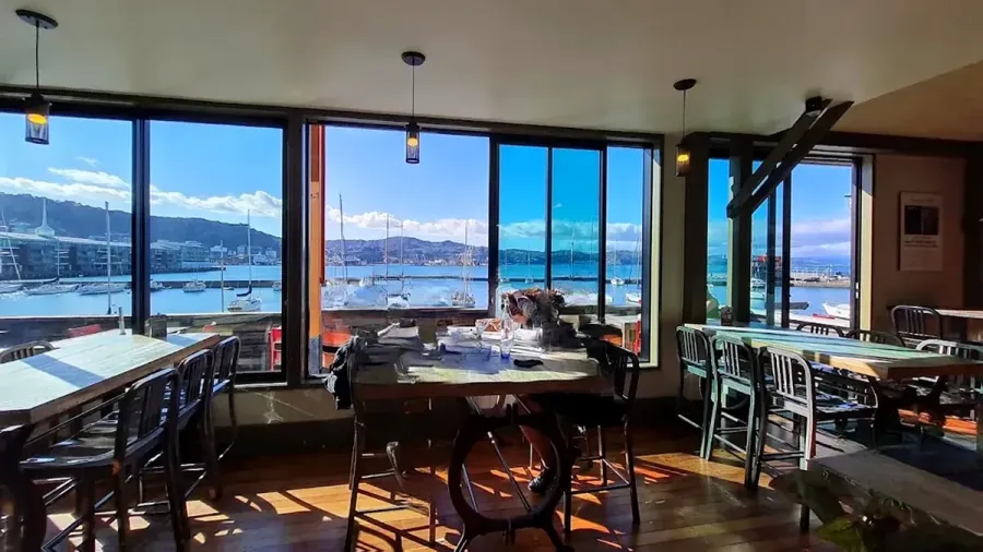 Coene's Bar & Eatery