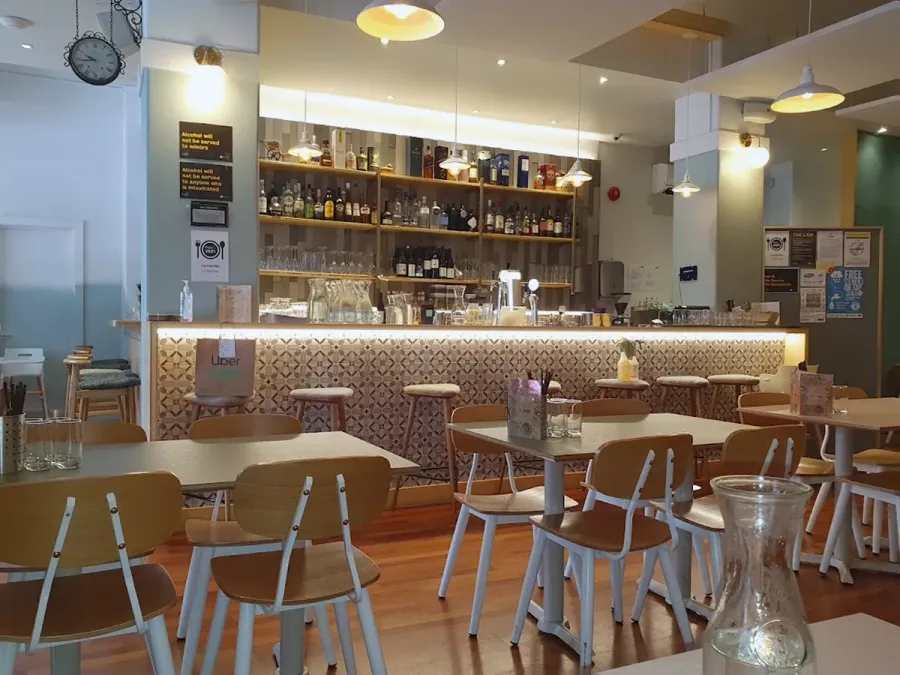 Le Saigon Vietnamese Kitchen