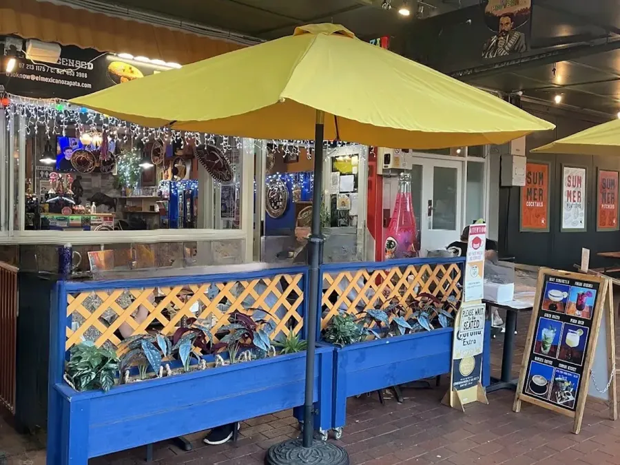 El Mexicano Zapata Cantina