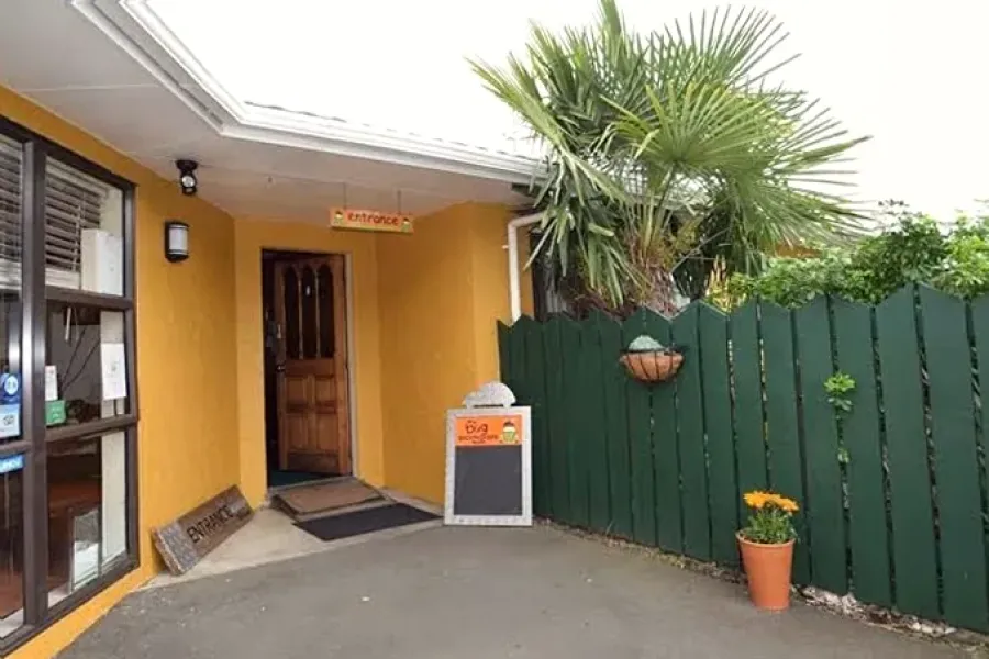 The Bug Backpackers - Nelson