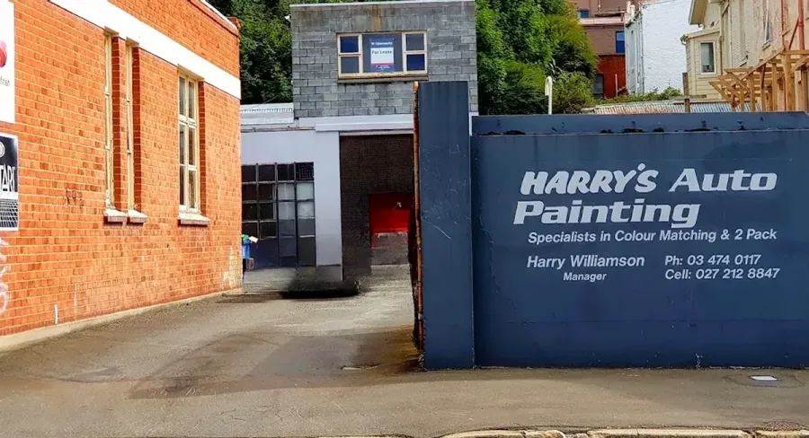 Harry's Auto Painting