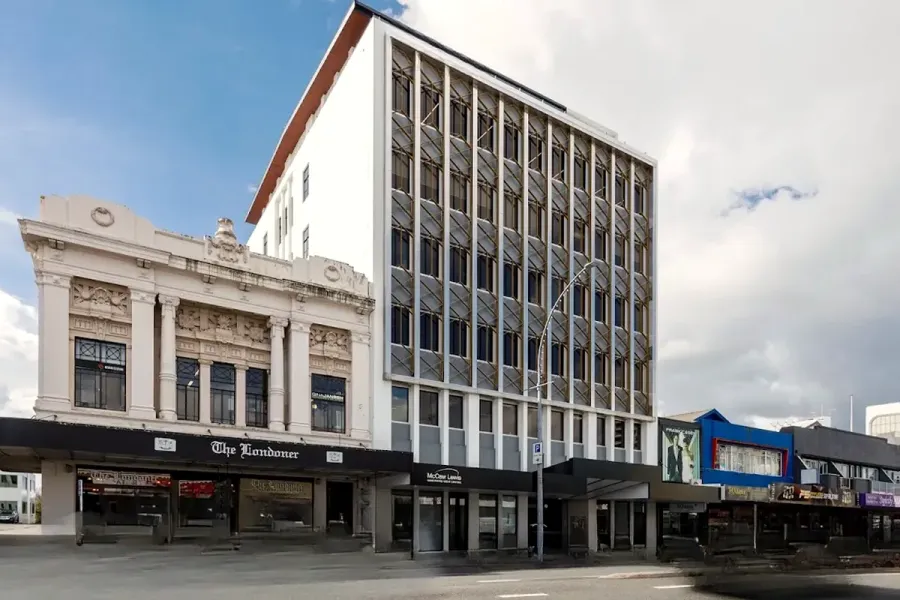 McCaw Lewis Lawyers