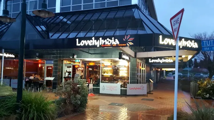 Lovely India Restaurant & Bar