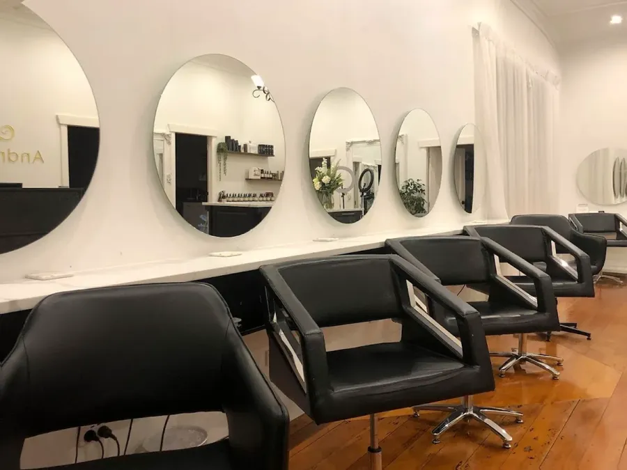 Andrew Mae Extensions & Hair Boutique