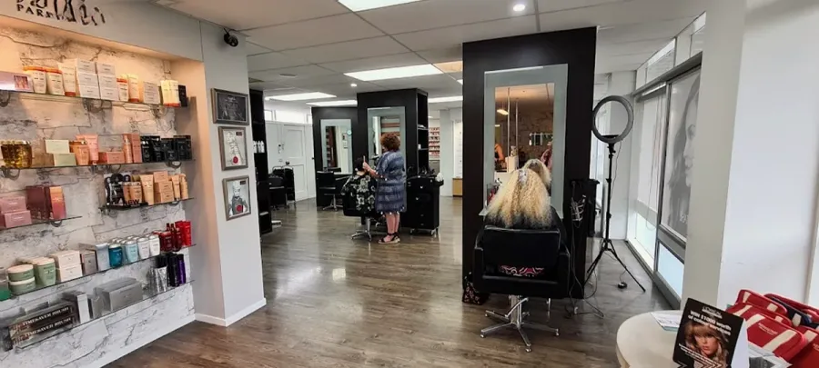 Lifestyle Hair - Sustainable Salon