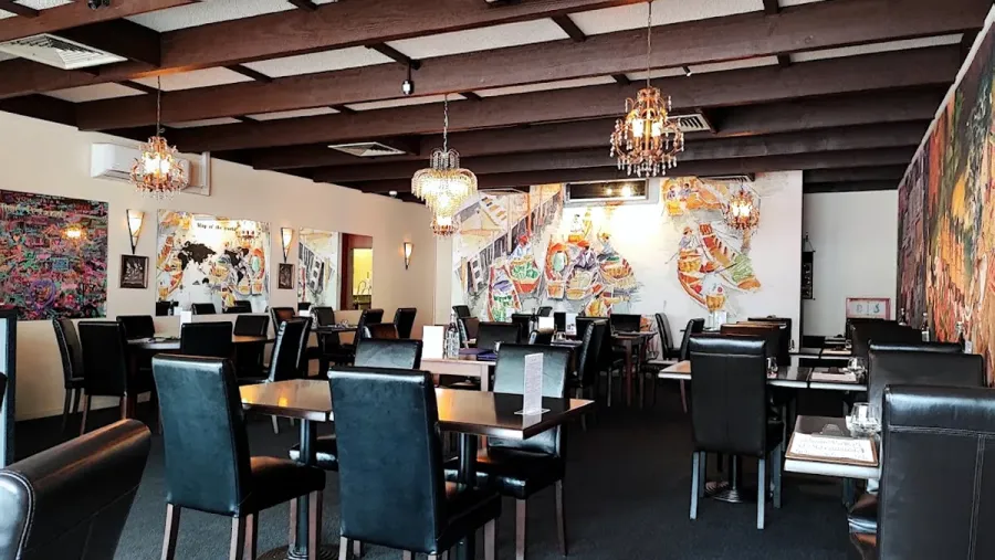 EAT THAI RESTAURANT