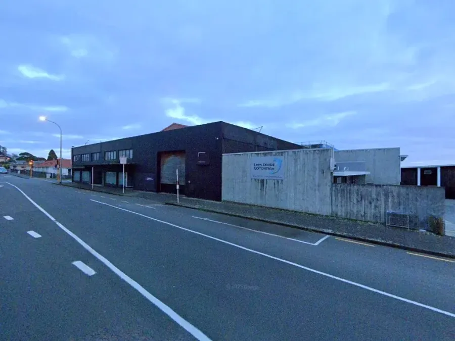 Lees Dental Company