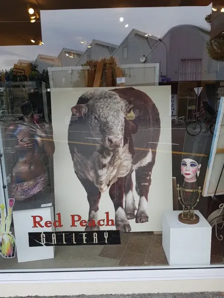 Red Peach Gallery