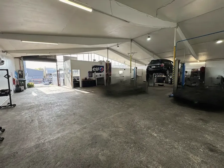 Eastern Bays Automotive Ltd