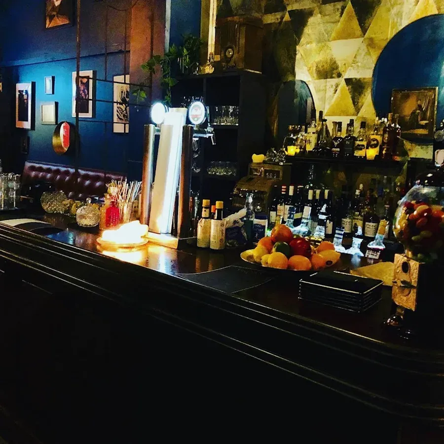 Sly Bar