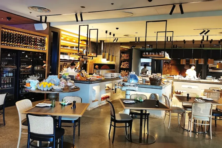 Esther Restaurant