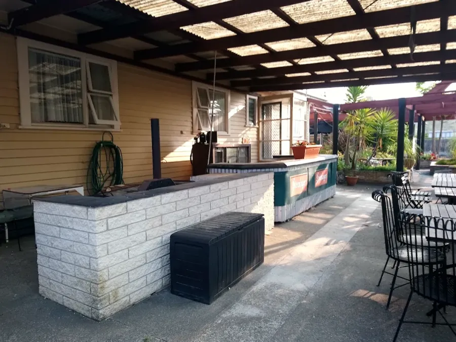 Bay View Hotel & Holiday Park