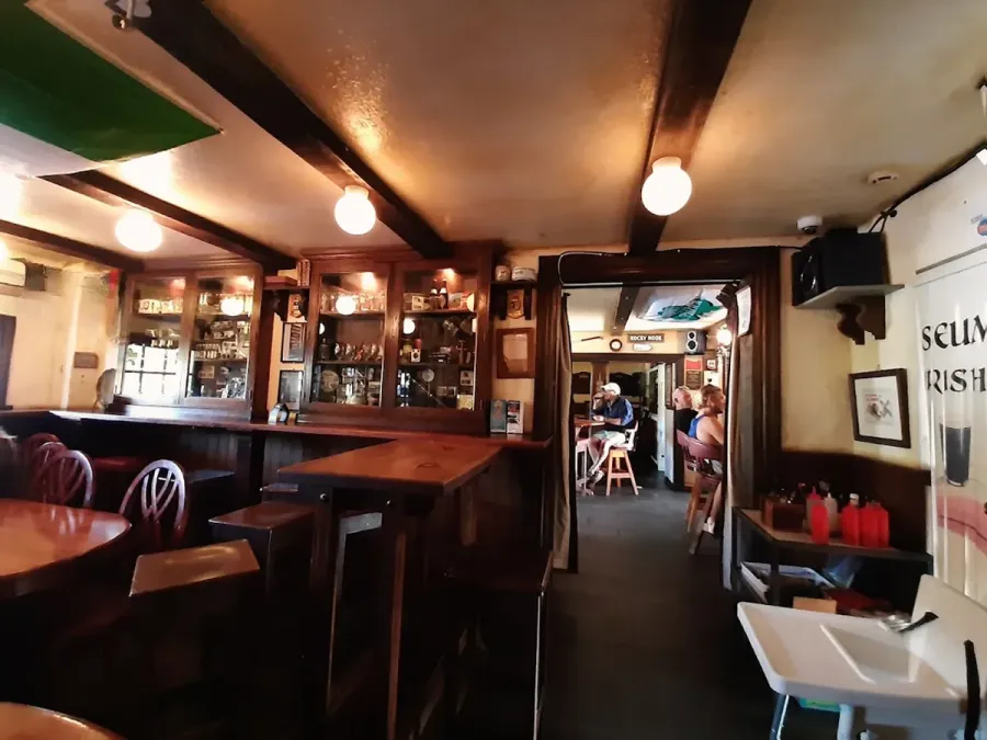 Seumus' Irish Bar & Restaurant