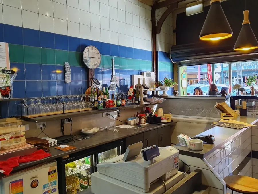 Capizzi Wood Fired Pizzeria