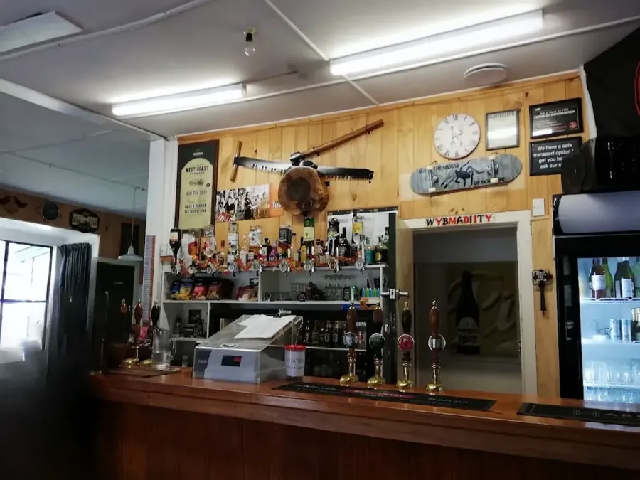 Nelson Creek Hotel