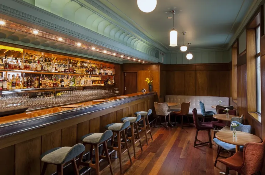 Housebar