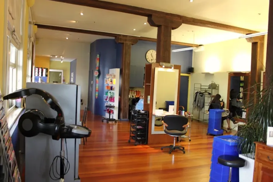 Blue Blue Hair Salon