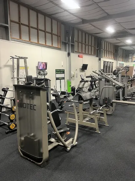 Z 24 Hour Fitness