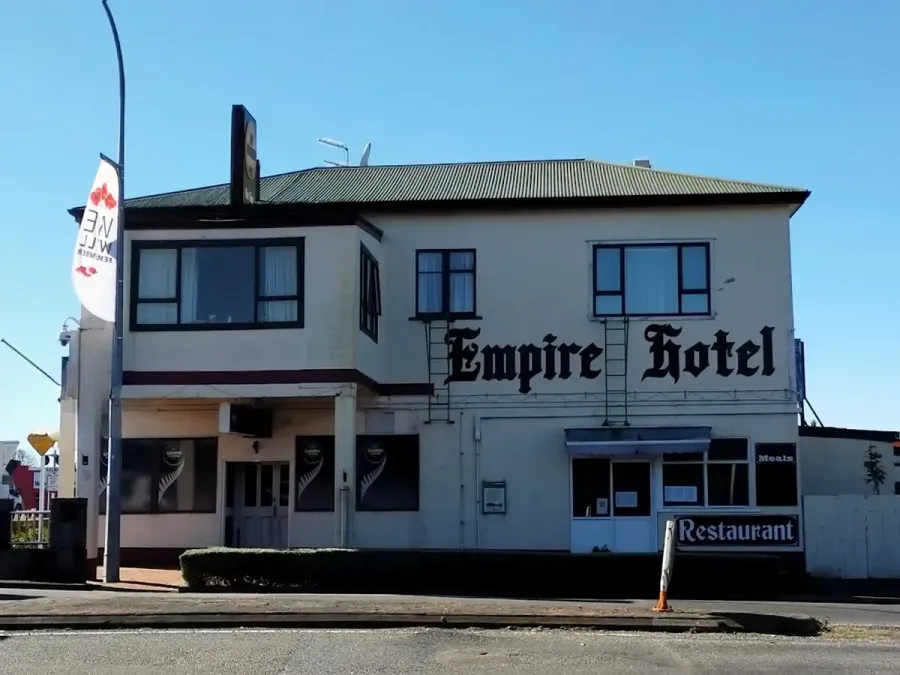Empire Hotel