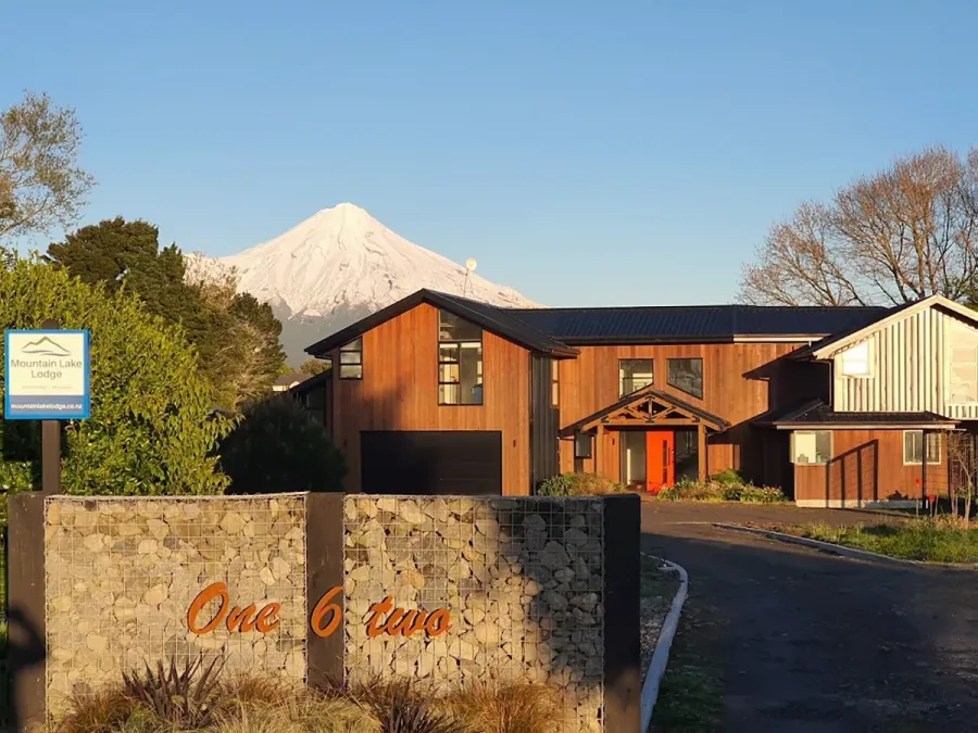 Mountain Lake Lodge