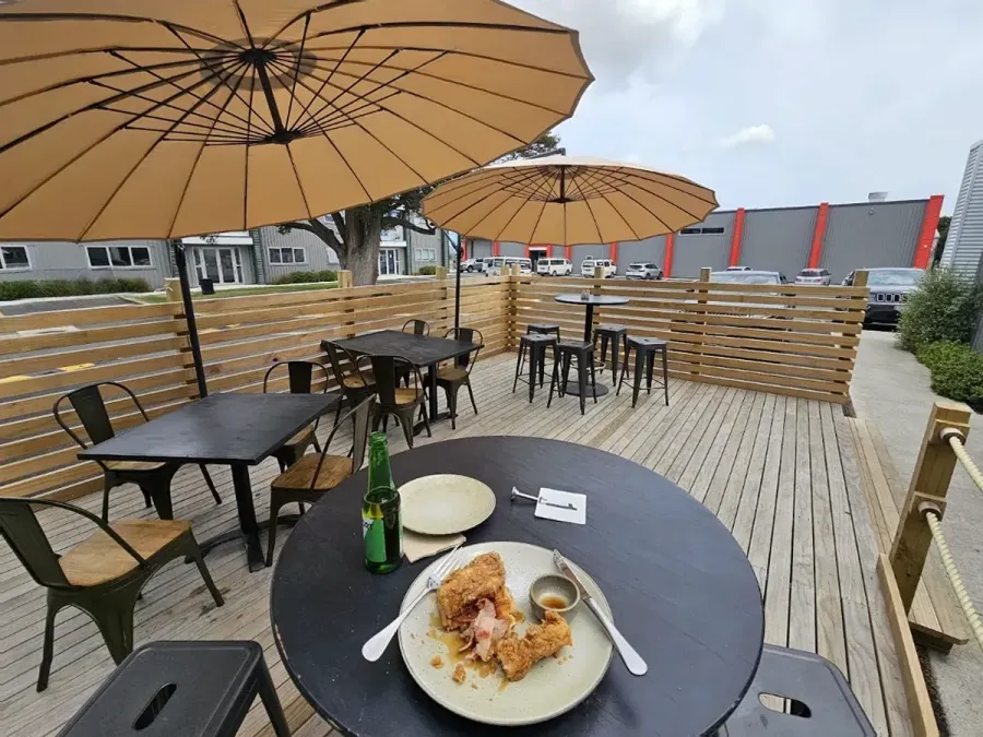 Bush Street Cafe