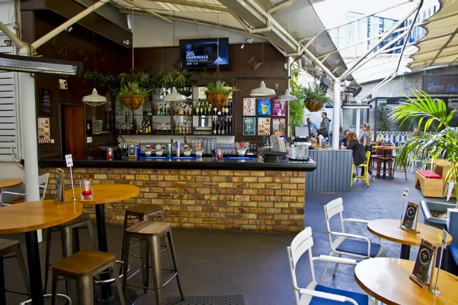 Empire Tavern