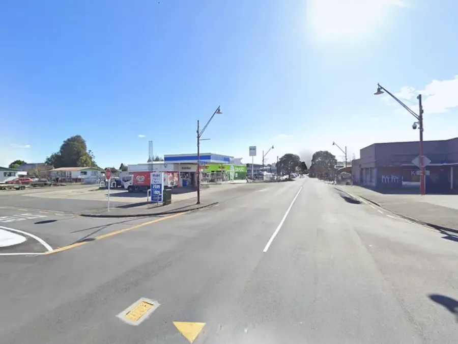 MOBIL OPOTIKI