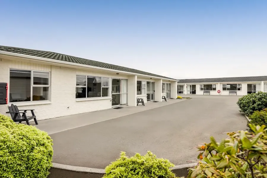 Avon Motel