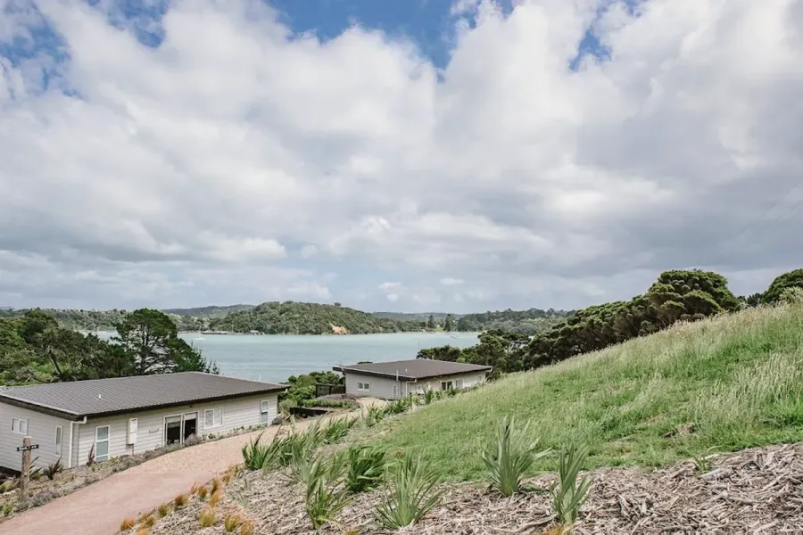 Te Whau Bach Apartments