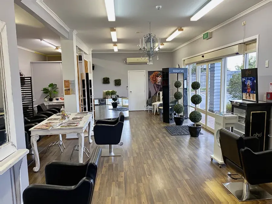 Geneive Hair Quarters