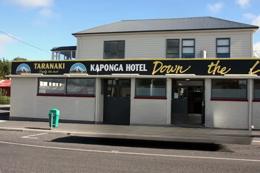 Kaponga Hotel