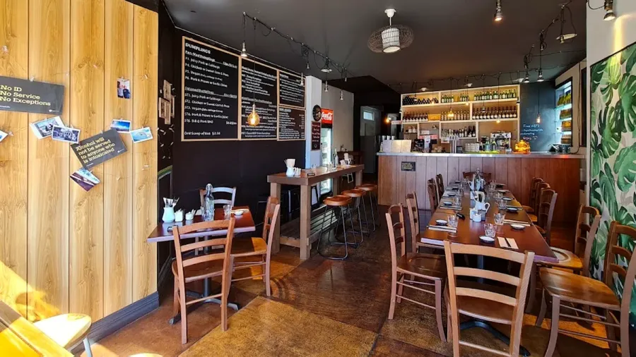 Jay's Dumpling Cafe, Nelson