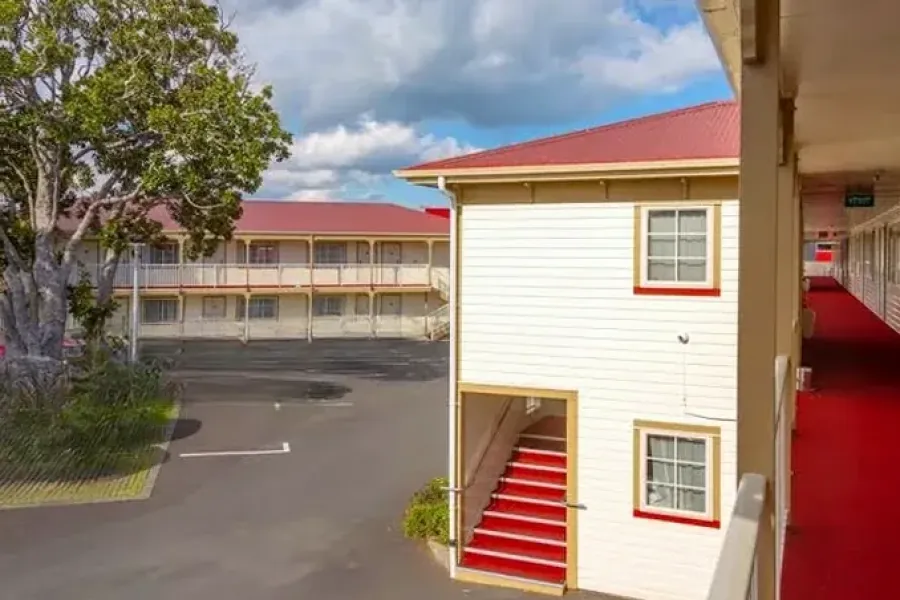 BK's Pioneer Motel