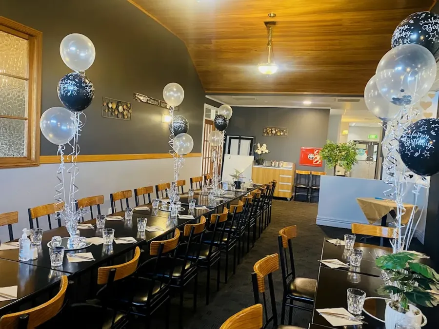 Oaktree Restaurant
