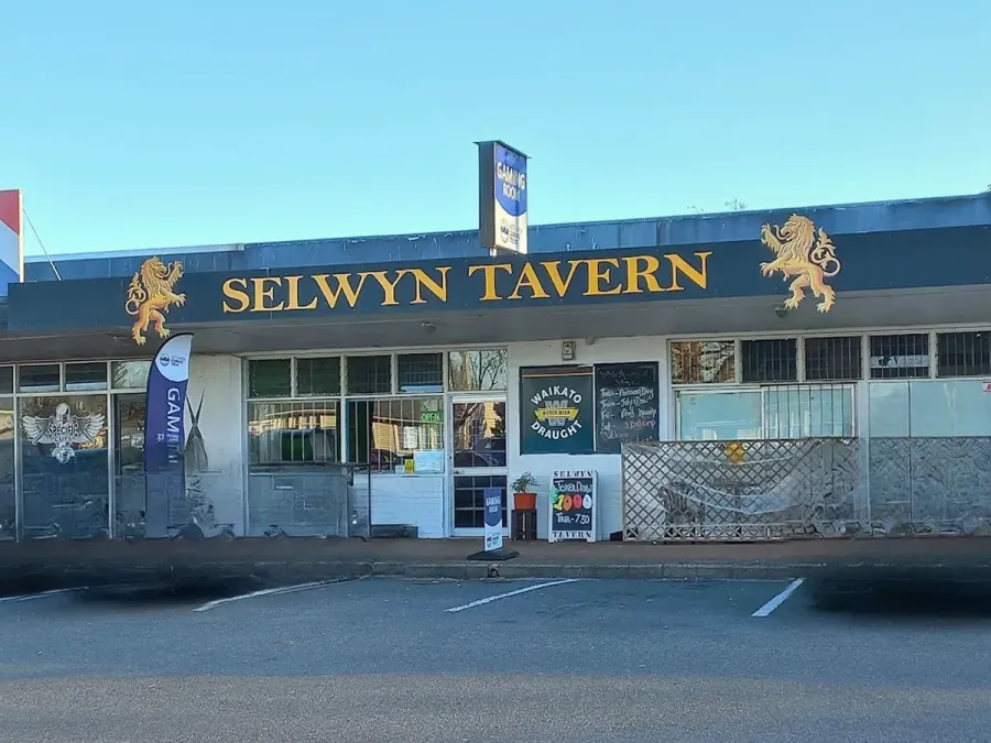 Selwyn Tavern