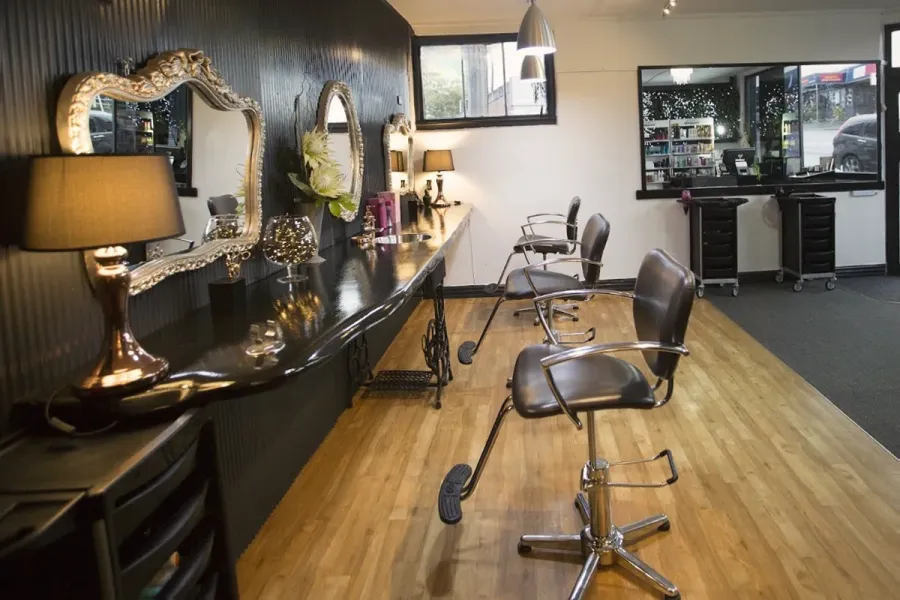 Aurum Hairstylists & Barbers